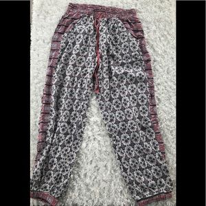 AE-Boho print jogger style pants-M